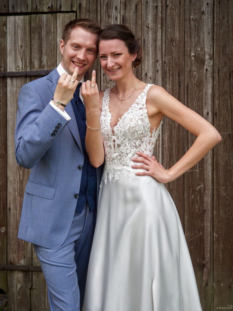 Hochzeit Brautpaar Posing Paarshooting ©Michael Neruda